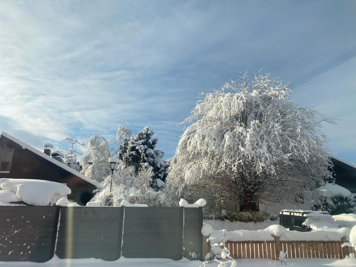 Uniqe I 95qm I Bergblick I Garten I Bbq I Seenah * Prien